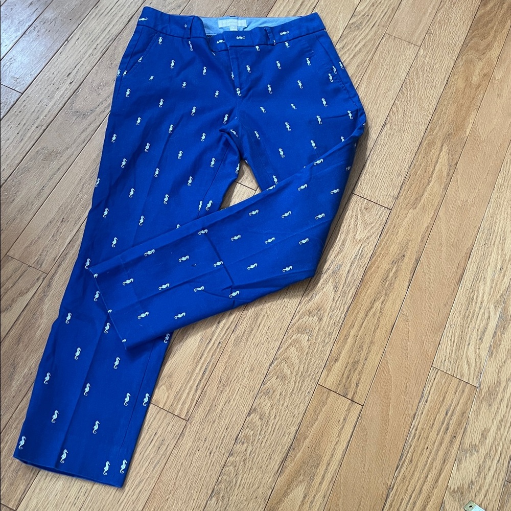 Banana Republic Hampton Fit Blue and White Seahorse Pants Size 4 - Excellent